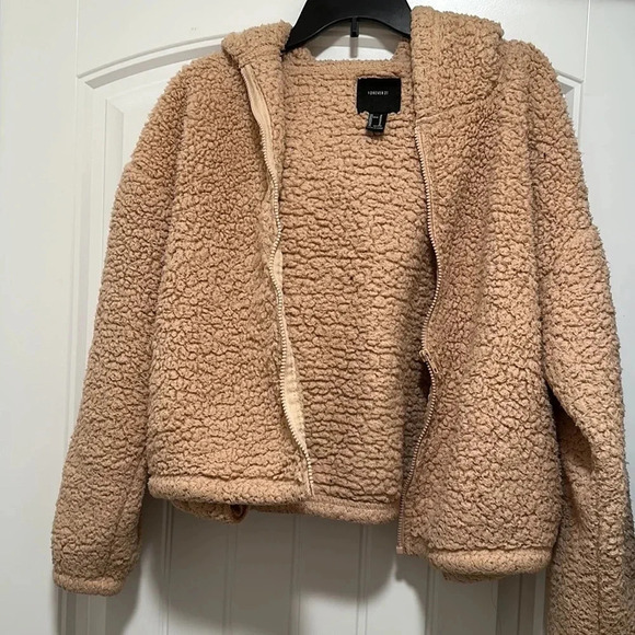 Forever 21 Teddy Coat size Medium - Picture 4 of 6